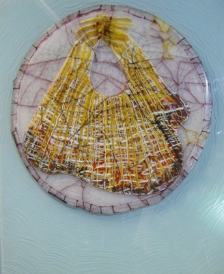 Vitragraph cane baby filled billum on top of crackle.