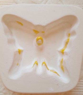 20190714_151709.jpg (104.57 KiB) Viewed 150251 times butterfly mold